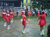 Avajaisten voimistelunäytös